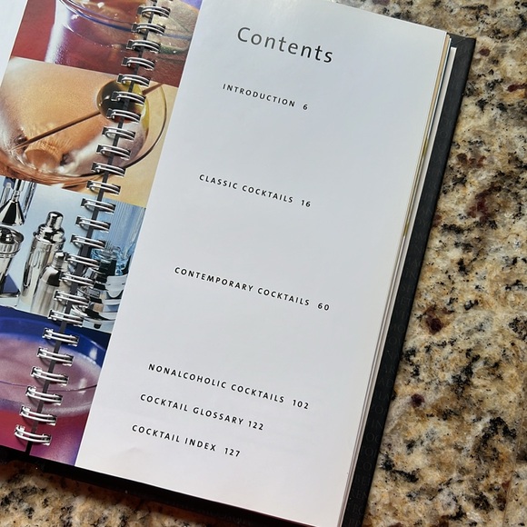 Hardcover Classic and Contemporary Cocktails cookbook - Picture 4 of 7